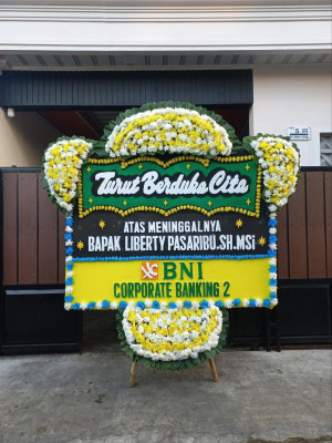 Papan Bunga Duka di Sinjai